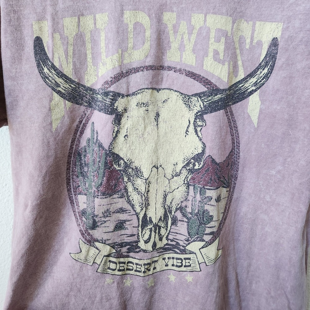 ALTR'D STATE Wild West Desert Distressed Skull Graphic T Shirt Purple XS S - Picture 4 of 7